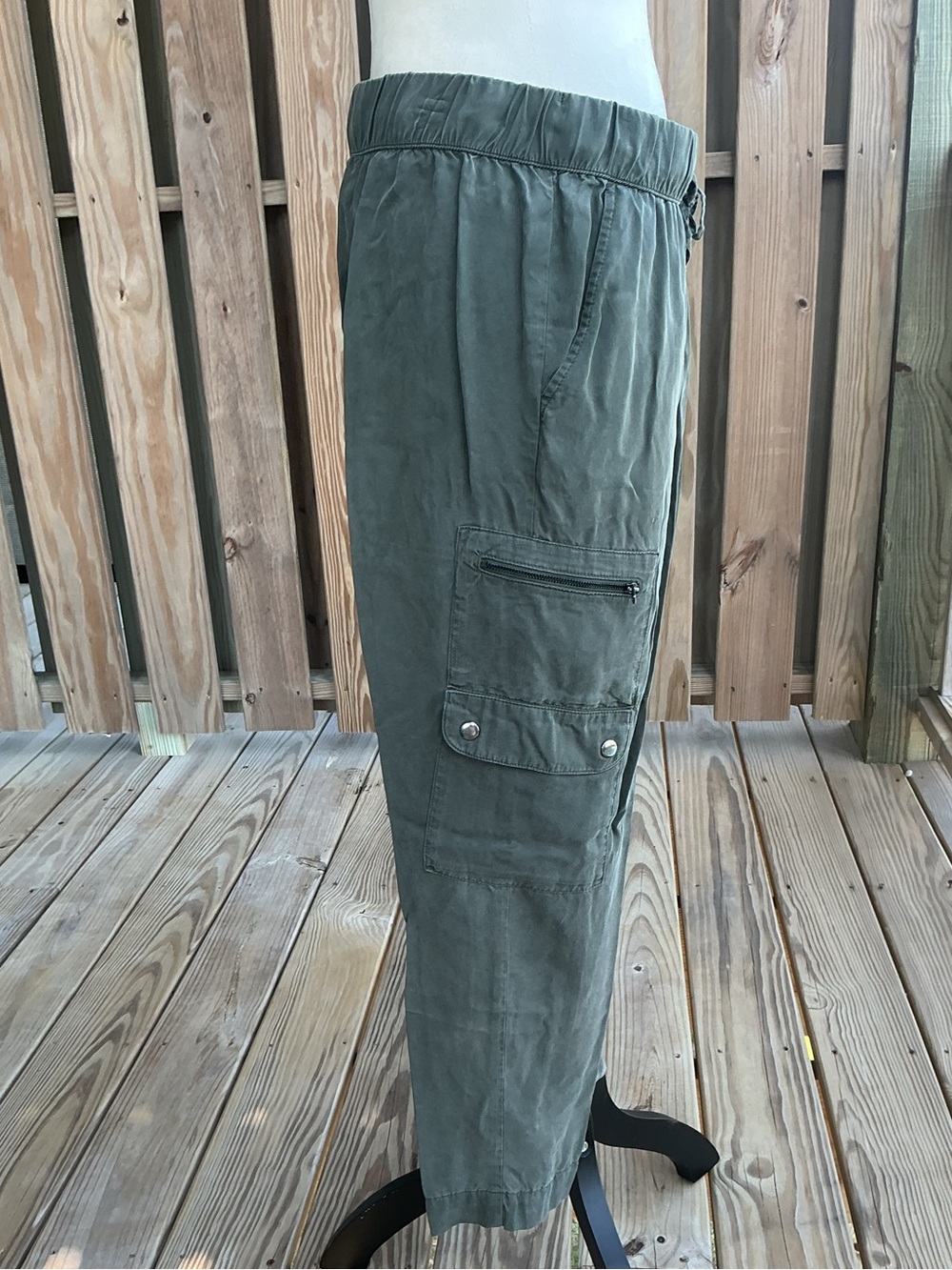 Banana Republic Olive Drawstring Cargo Ankle Pants